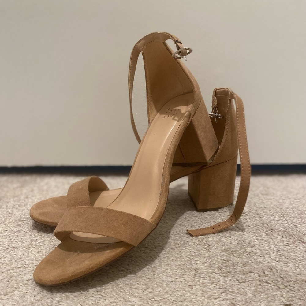 A New Day Suede Heel - Size 9